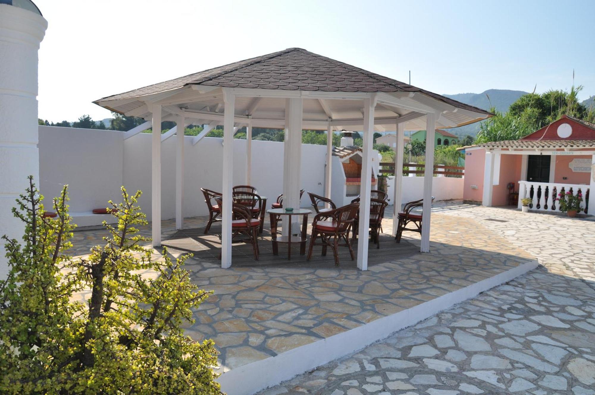 Tassos Apartments Corfu  Luaran gambar